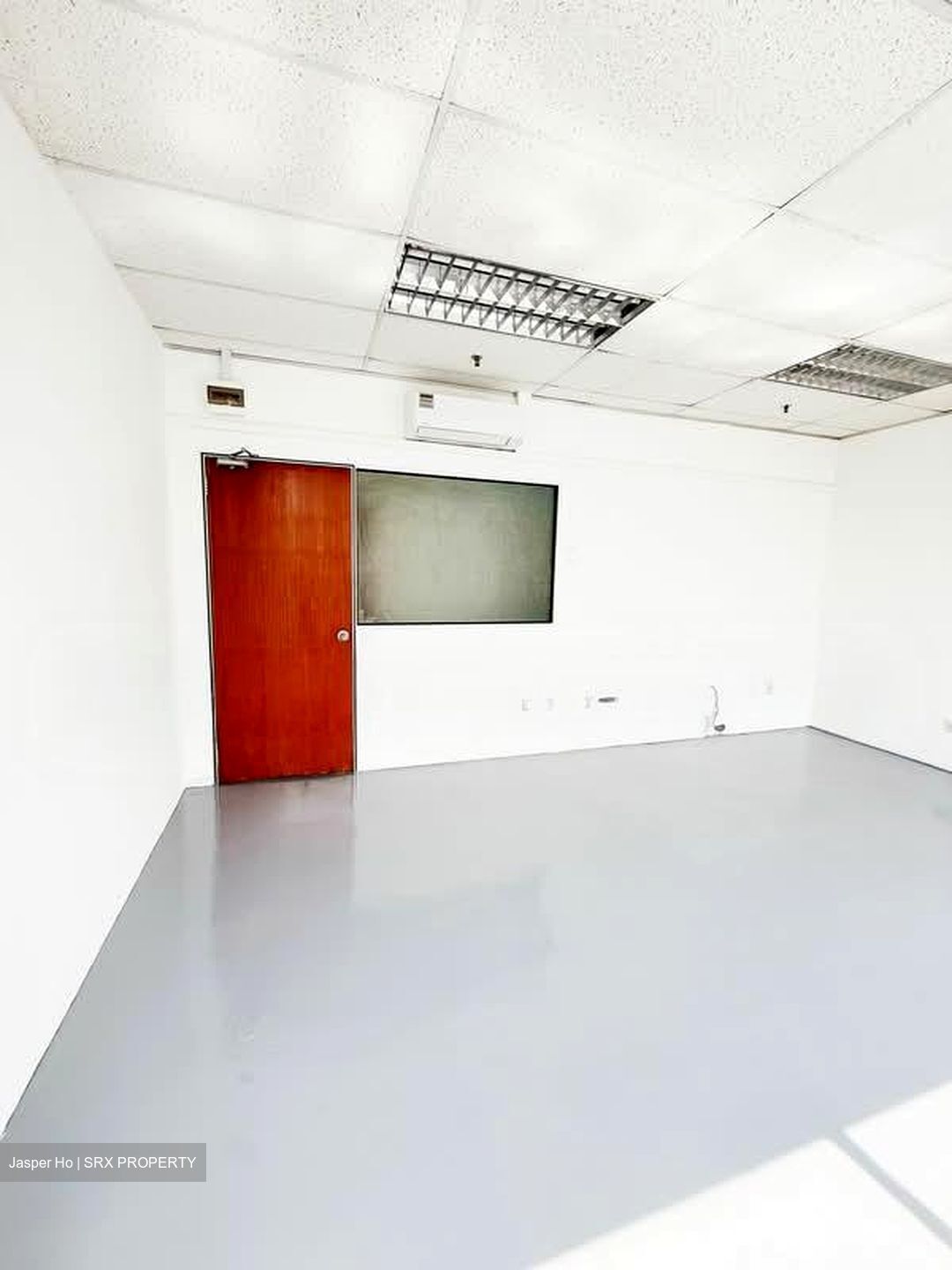 Fu Tsu Building (D12), Factory #567467861